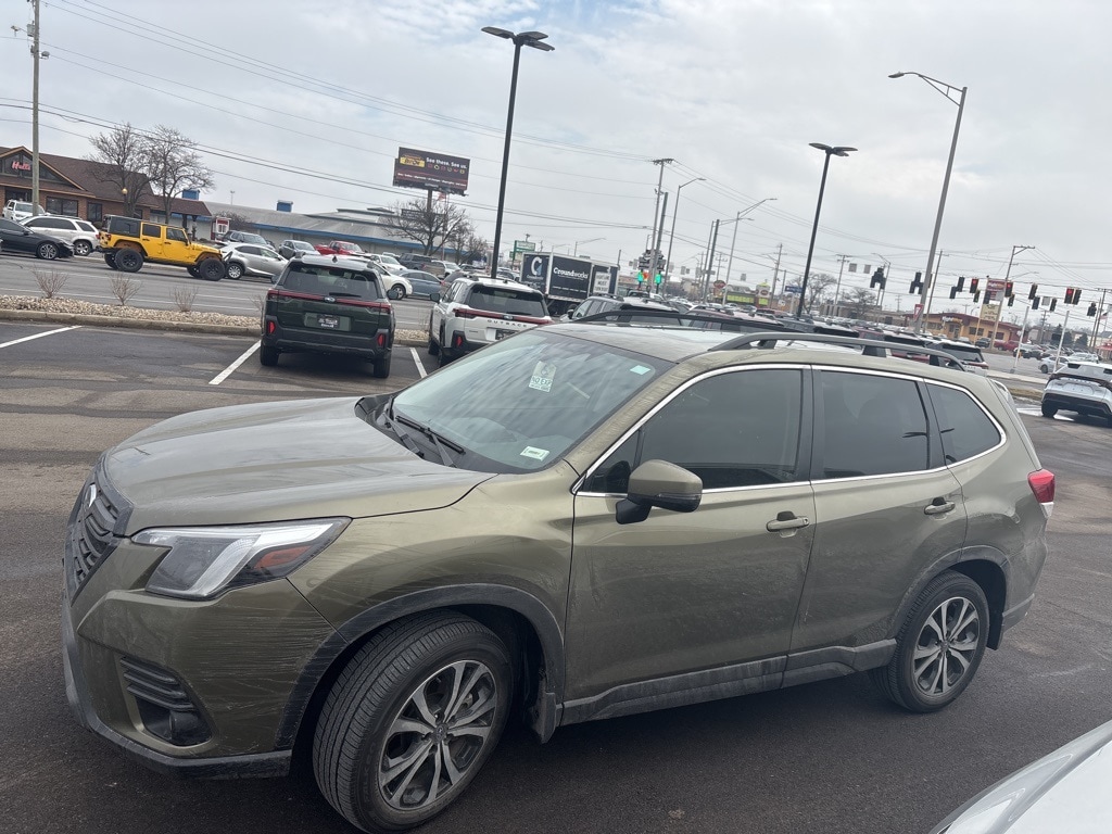 2023 SUBARU FORESTER - Image 9