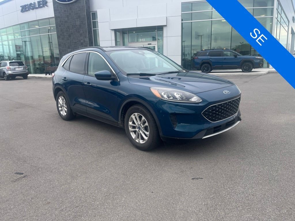Used 2020 Ford Escape SE SUV