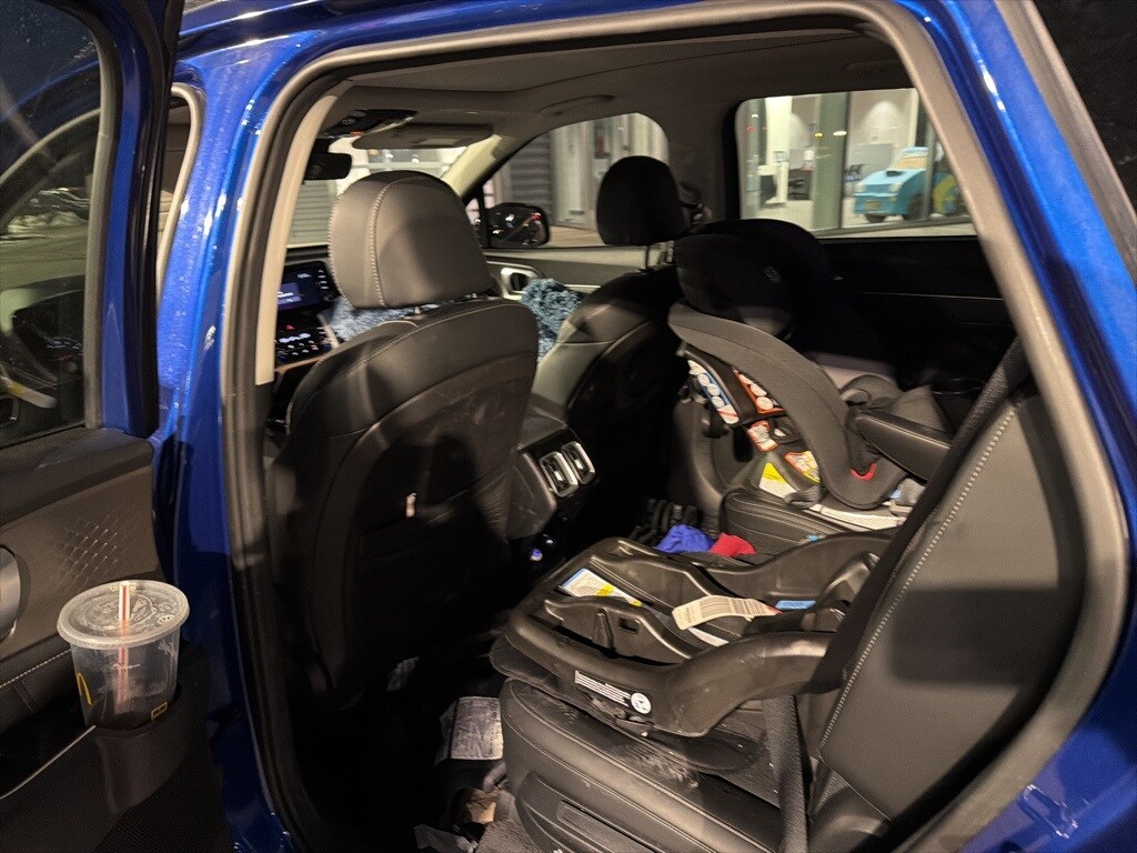 2021 KIA SORENTO - Image 7