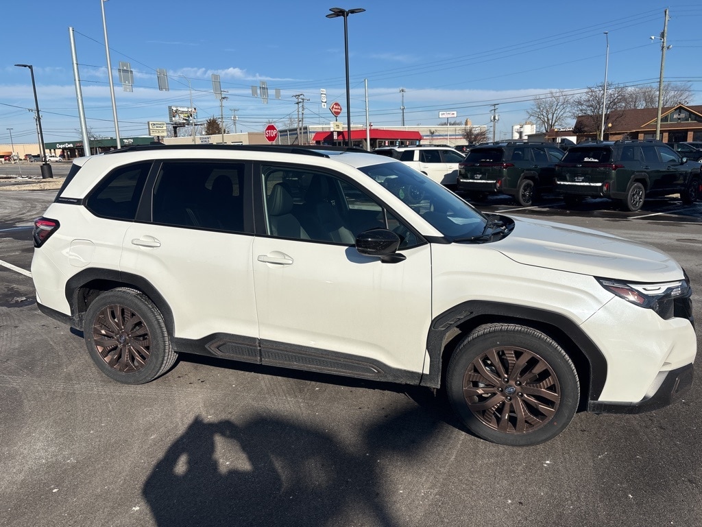 2025 SUBARU FORESTER - Image 2