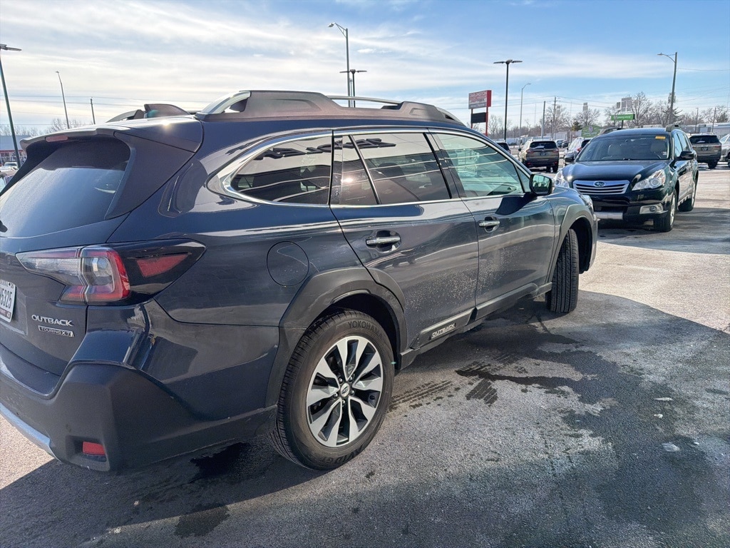 2023 SUBARU OUTBACK - Image 2