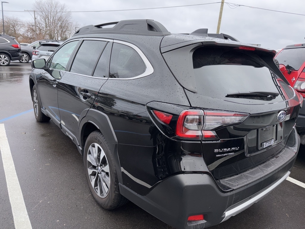 Used 2025 Subaru Outback Limited SUV