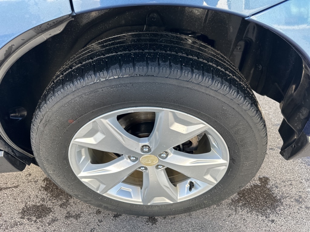 2015 SUBARU FORESTER - Image 35