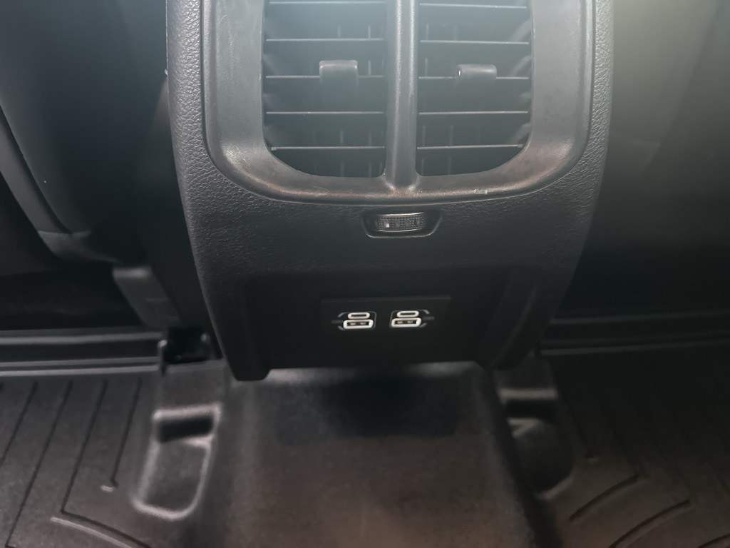 2021 JEEP CHEROKEE - Image 24