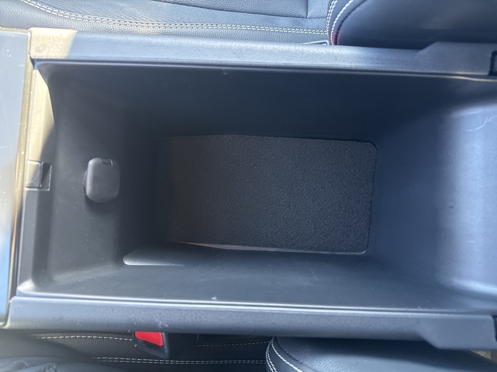 2025 TOYOTA CAMRY - Image 18