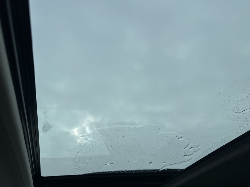 2020 SUBARU FORESTER - Image 24