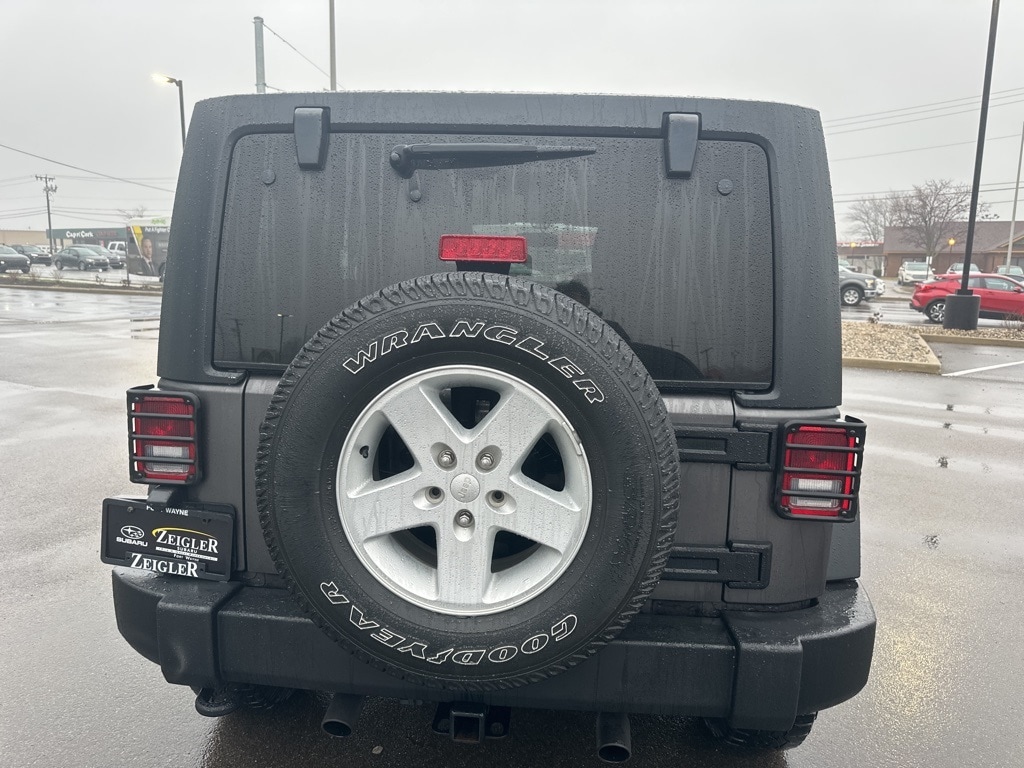 2016 JEEP WRANGLER - Image 5