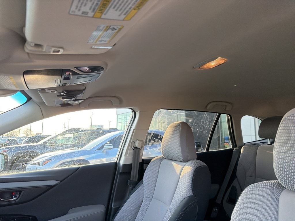 2020 SUBARU OUTBACK - Image 11