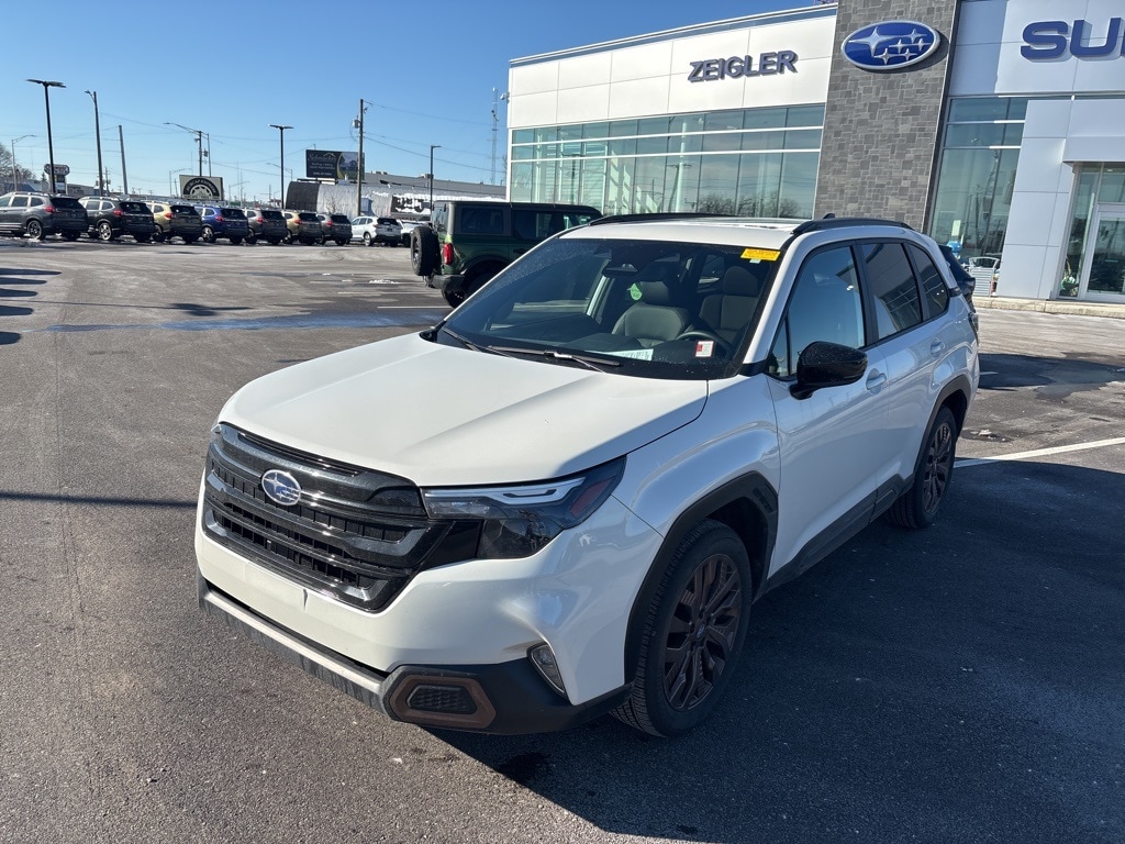 2025 SUBARU FORESTER - Image 10