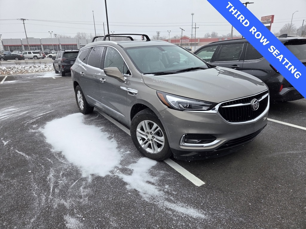2018 Buick Enclave Essence's photo