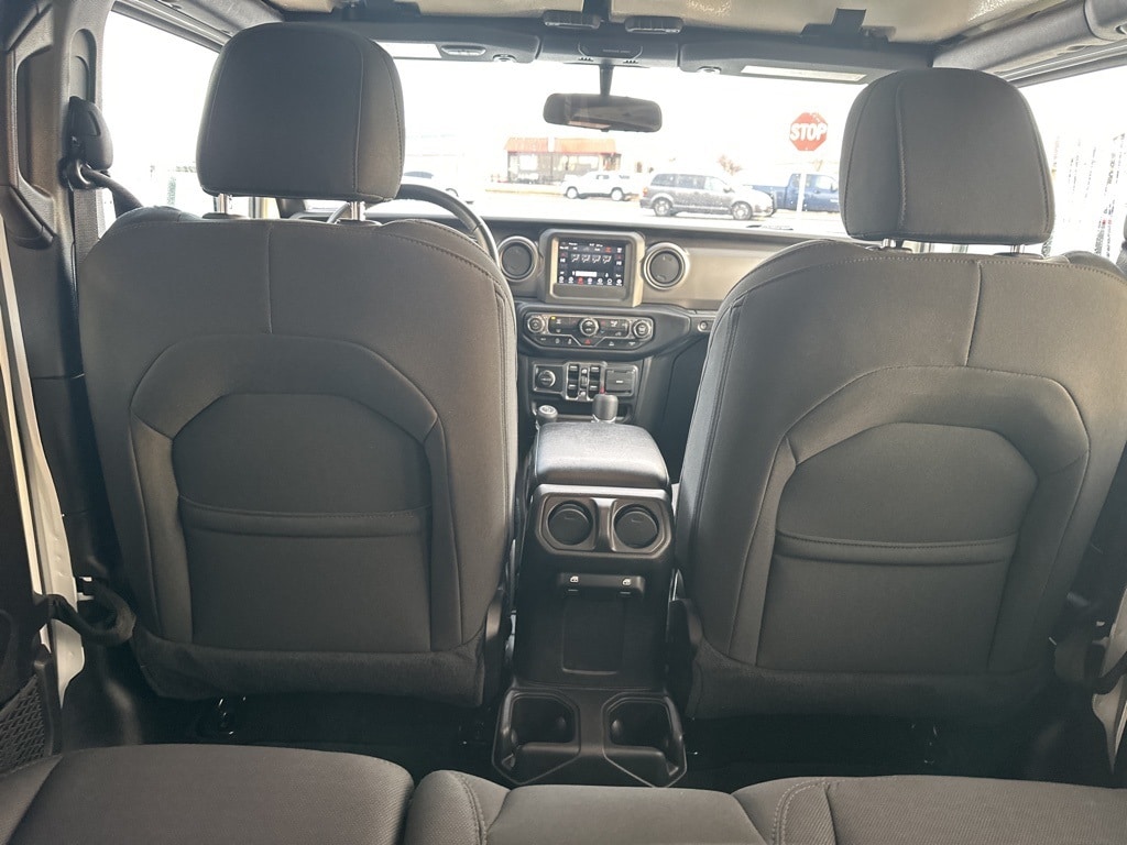 2021 JEEP WRANGLER - Image 26