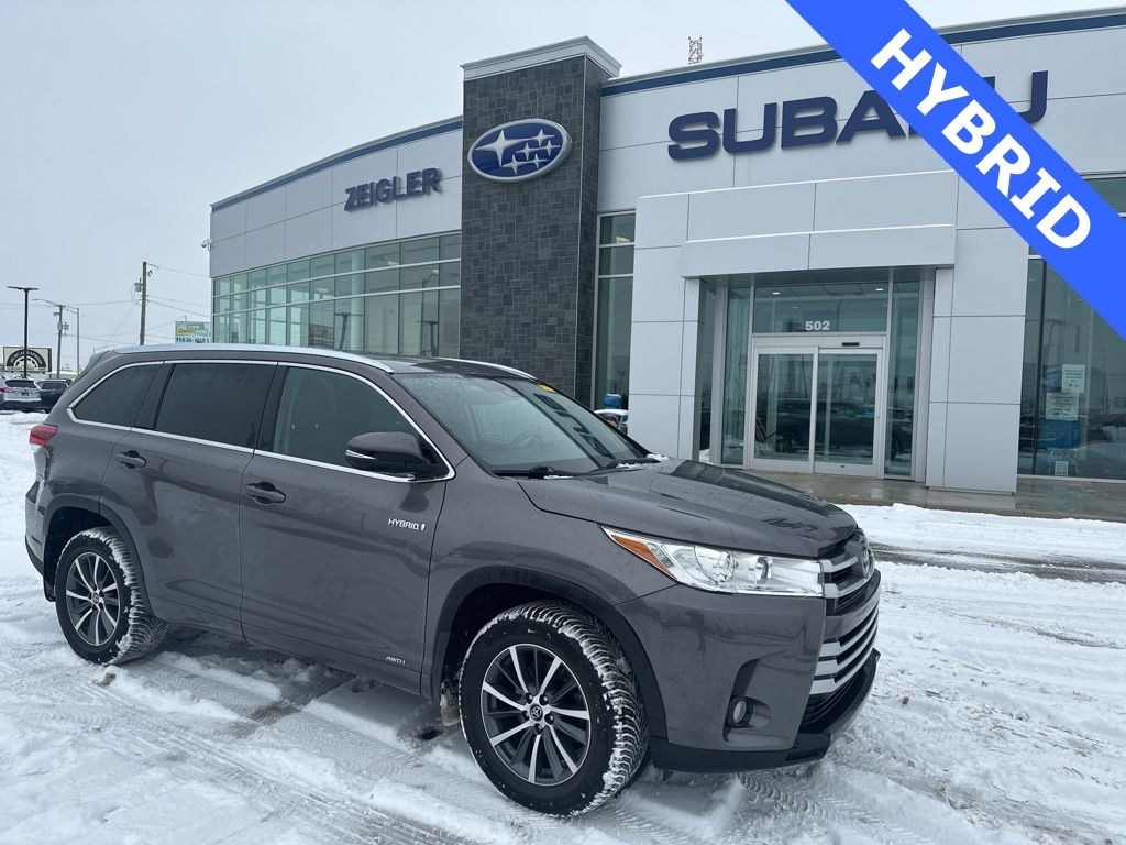 Used 2018 Toyota Highlander Hybrid XLE SUV