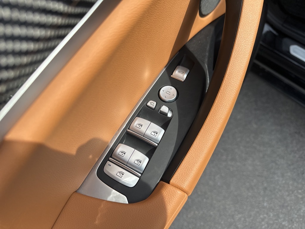 2024 BMW X4 - Image 10