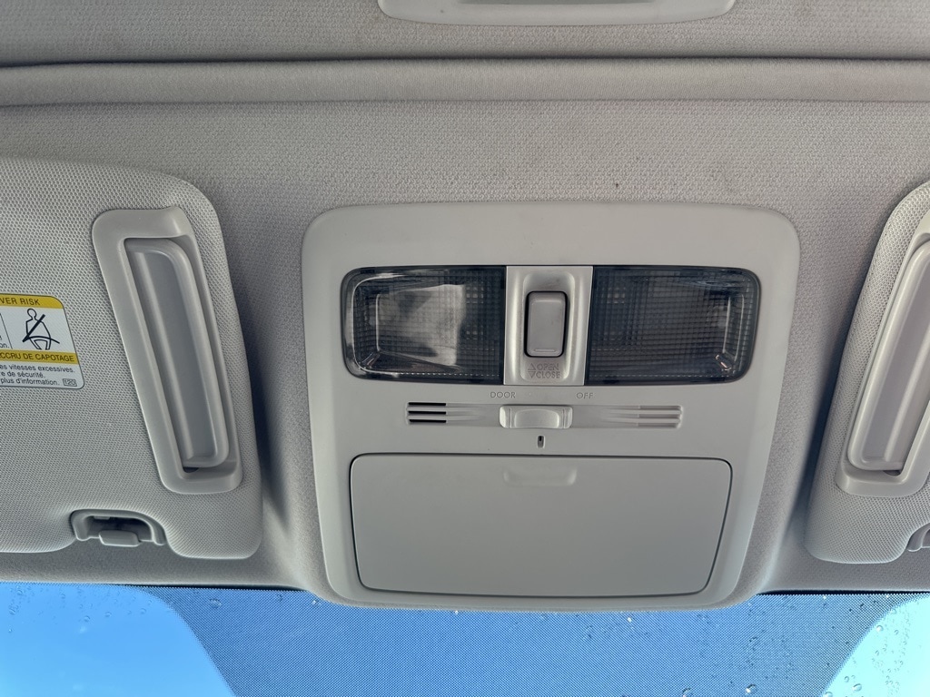 2015 SUBARU FORESTER - Image 21