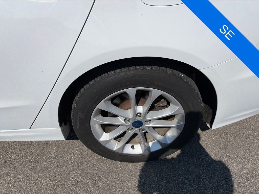 Used 2020 Ford Fusion SE Sedan