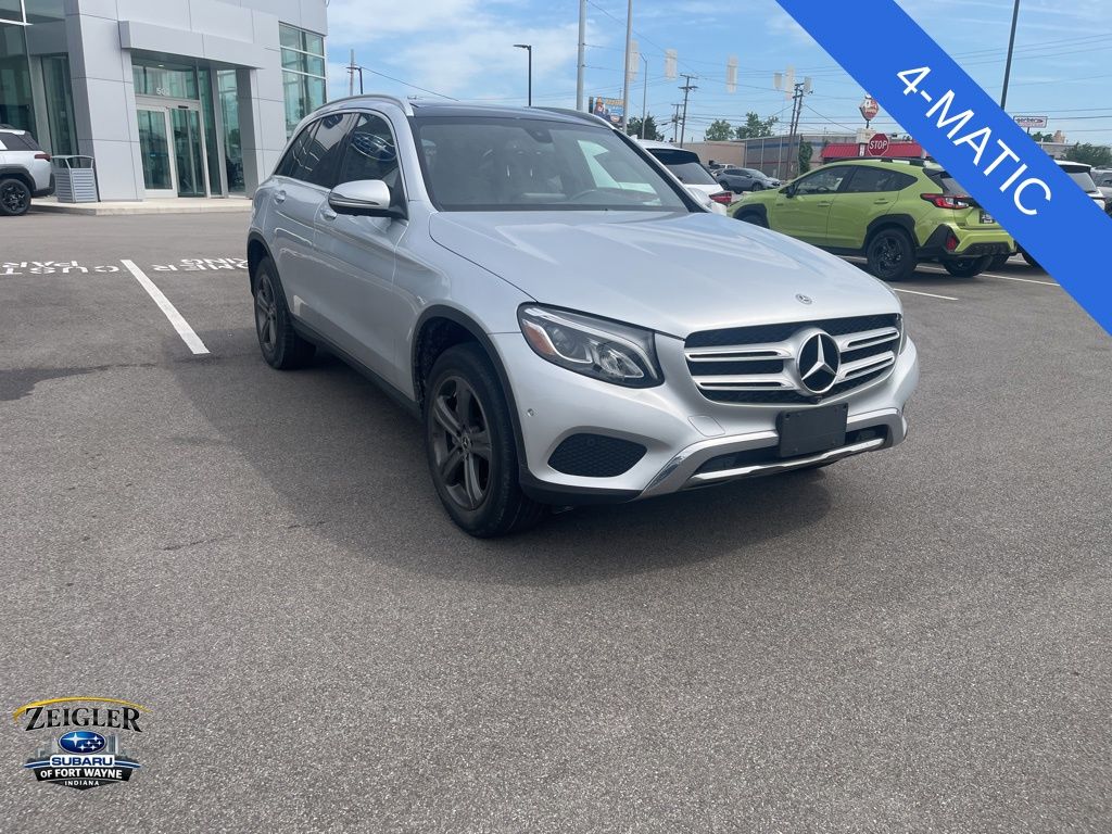 2019 Mercedes-Benz GLC GLC300 4MATIC's photo