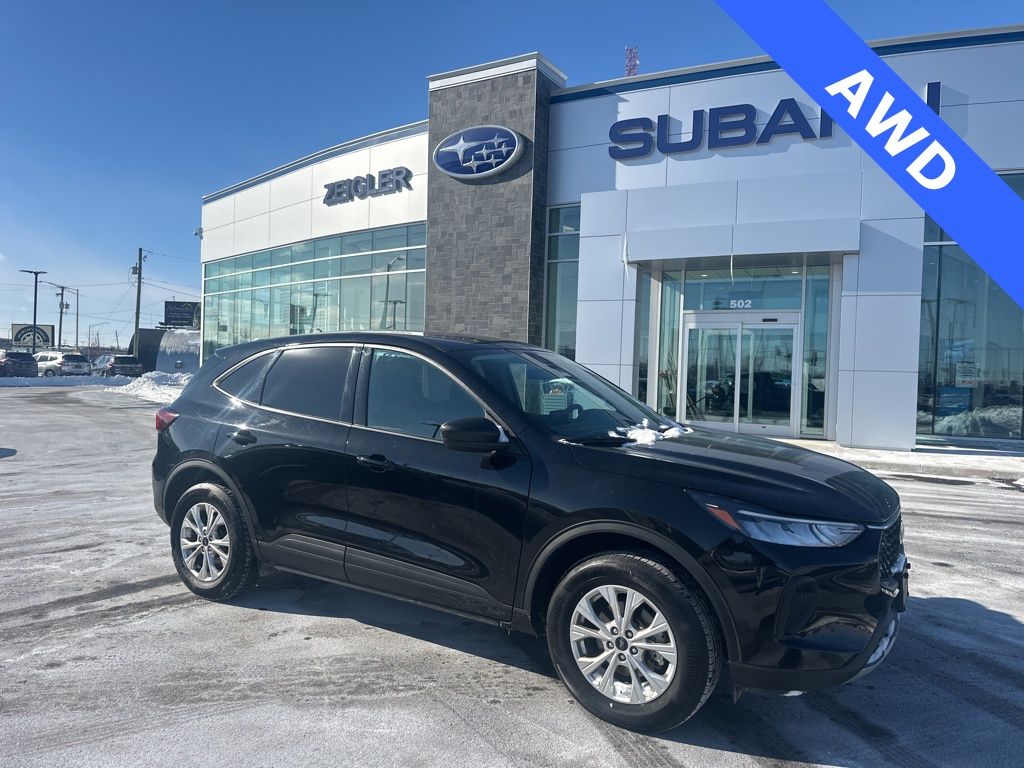 2025 Ford Escape Active