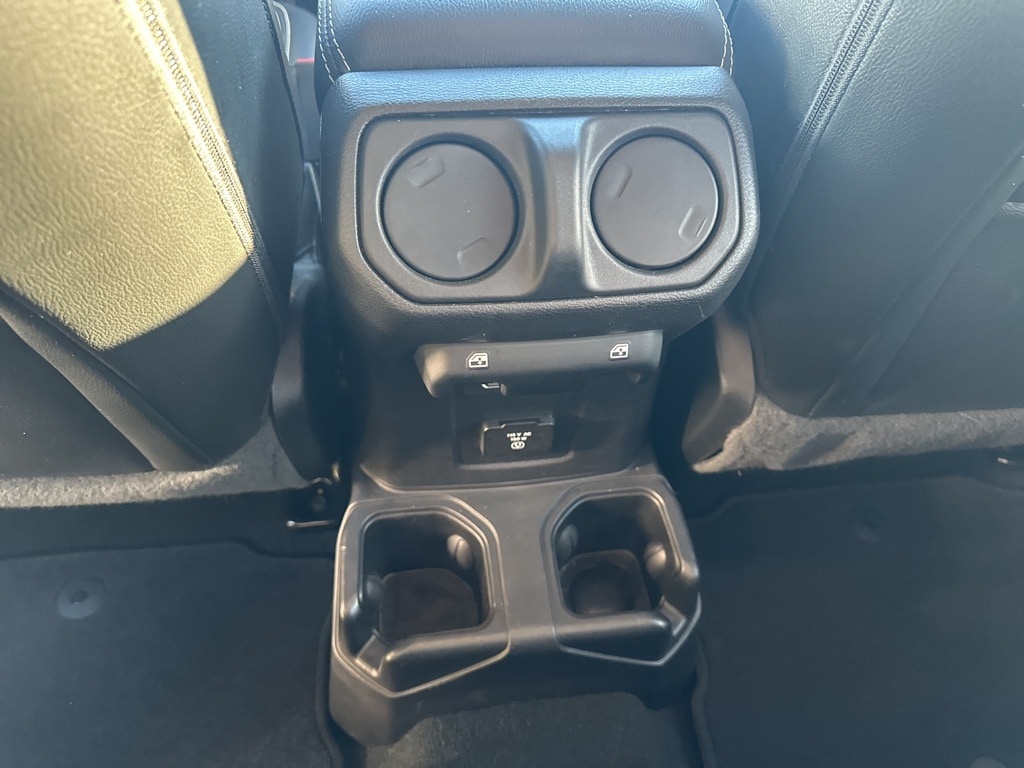 2022 JEEP WRANGLER - Image 27