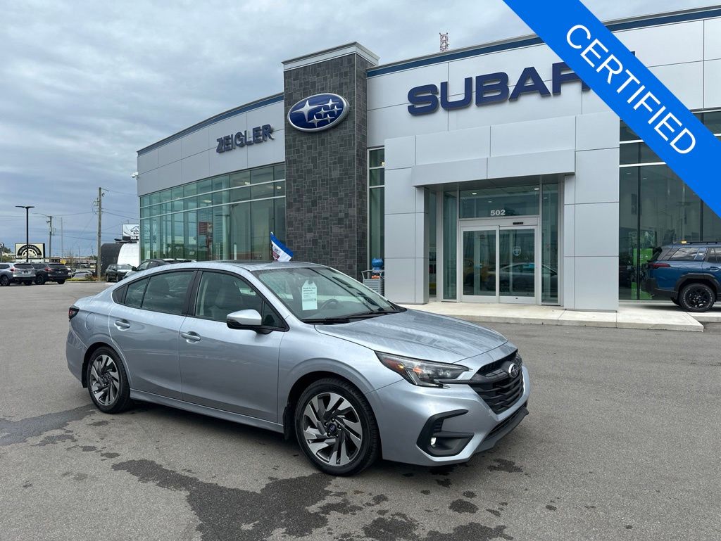 2024 Subaru Legacy Limited's photo
