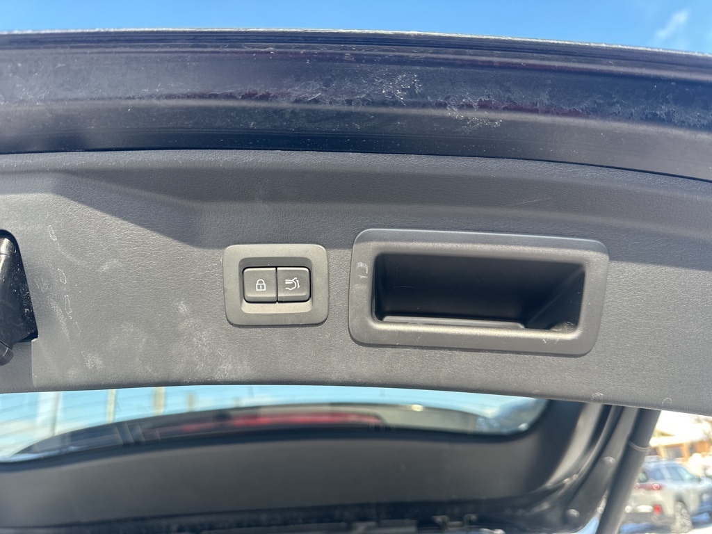 2025 MAZDA CX-90 - Image 31