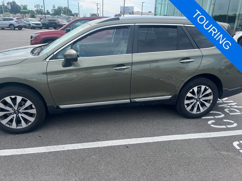 Used 2019 Subaru Outback 2.5i SUV