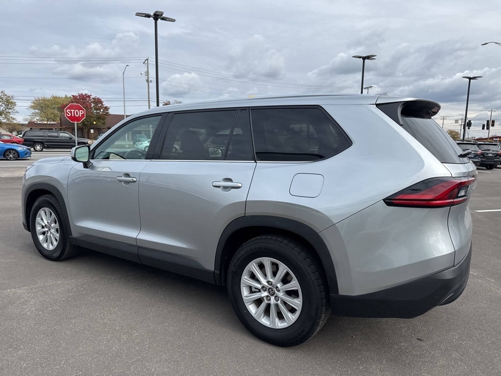 Used 2025 Toyota Grand Highlander XLE SUV