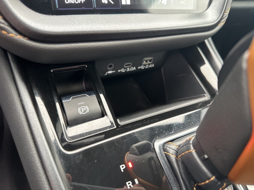 2025 SUBARU OUTBACK - Image 17