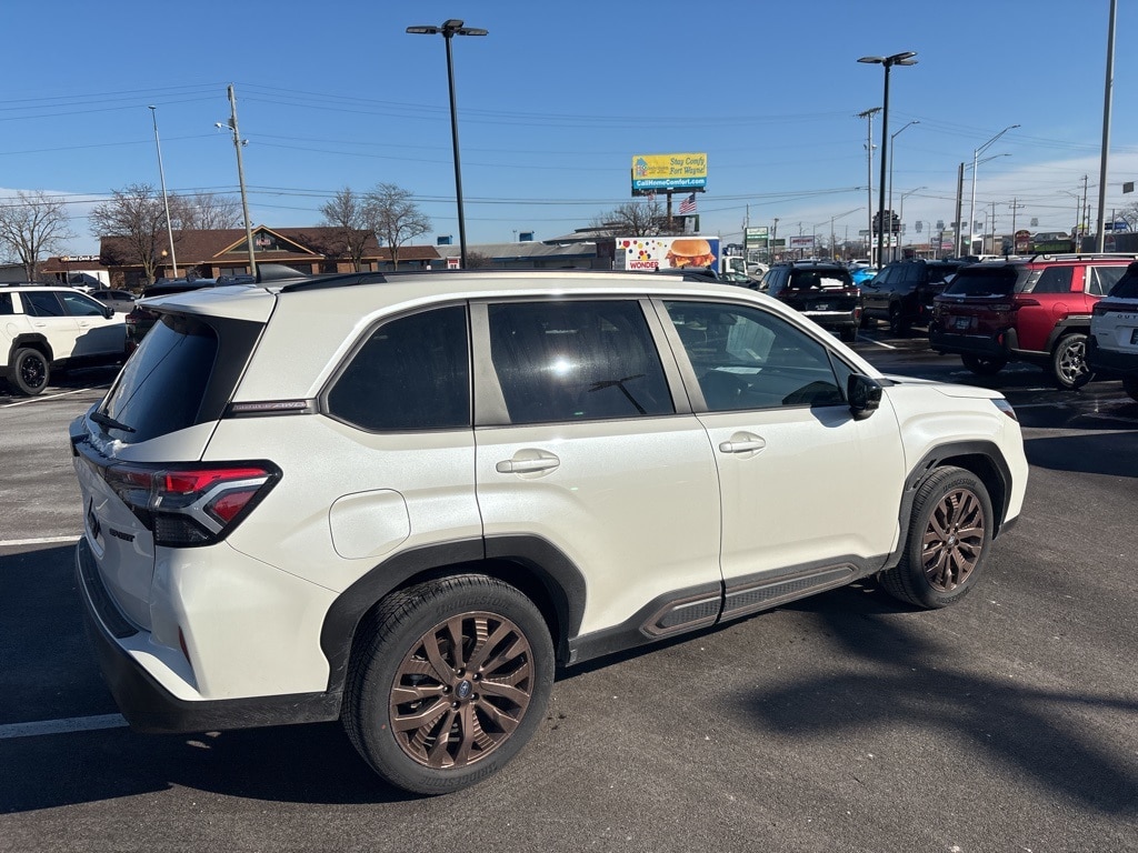 2025 SUBARU FORESTER - Image 4