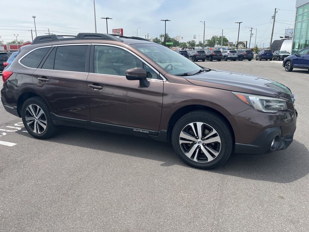 Used 2019 Subaru Outback 2.5i SUV