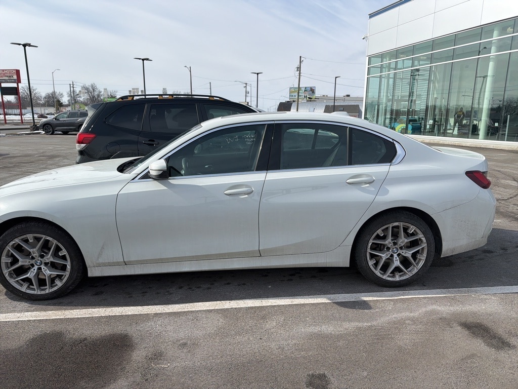 2025 BMW 330I - Image 5