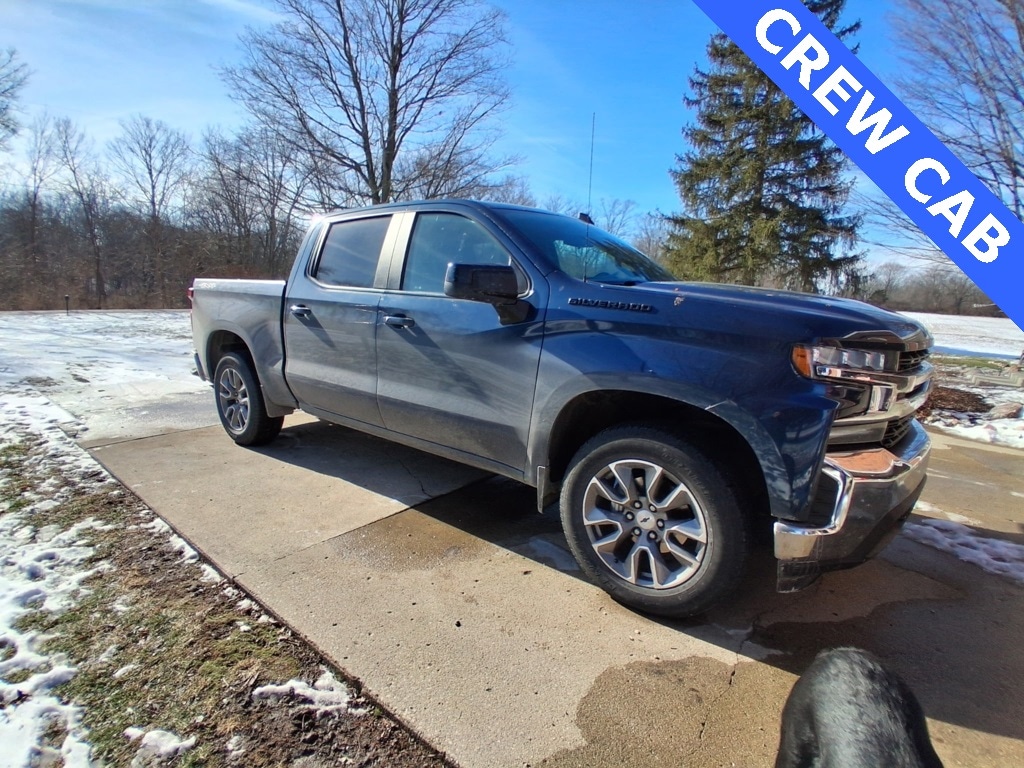 2021 CHEVROLET SILVERADO - Image 1