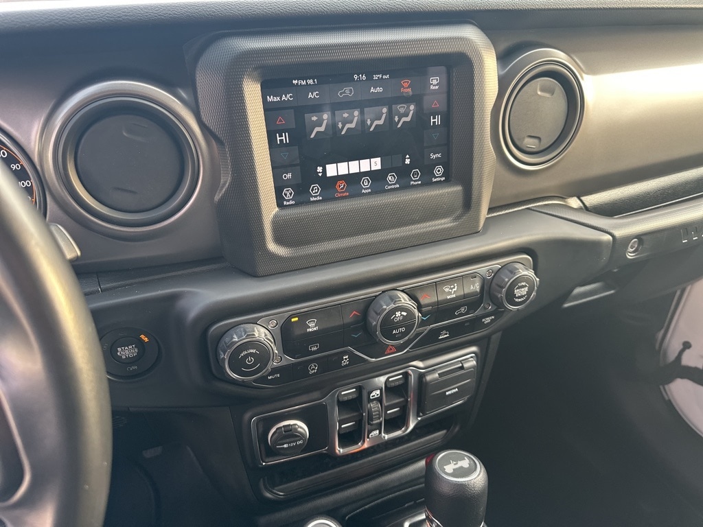 2021 JEEP WRANGLER - Image 15