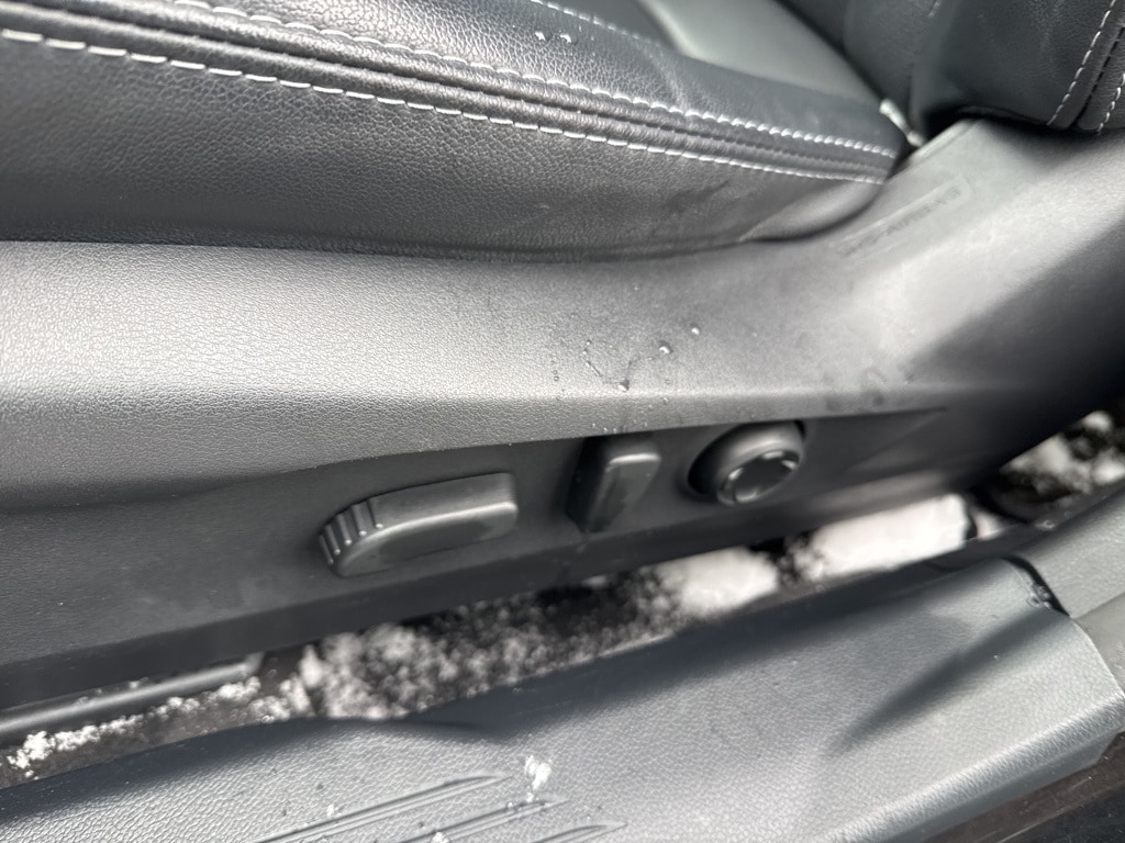 2024 SUBARU OUTBACK - Image 12