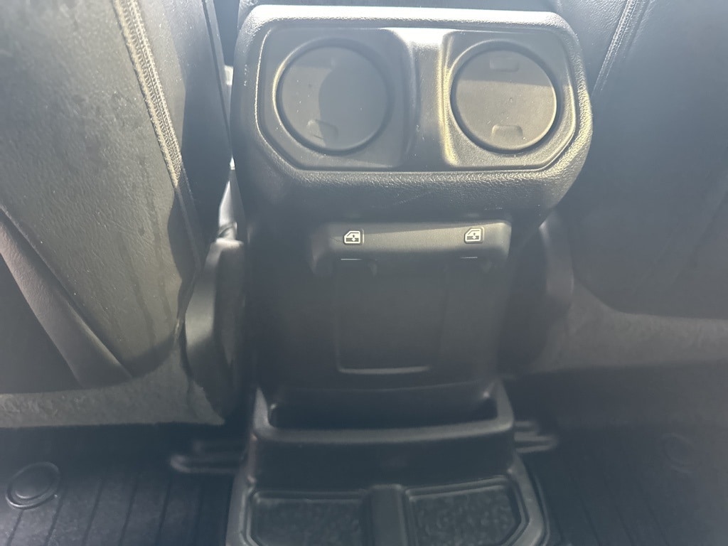 2020 JEEP WRANGLER - Image 23