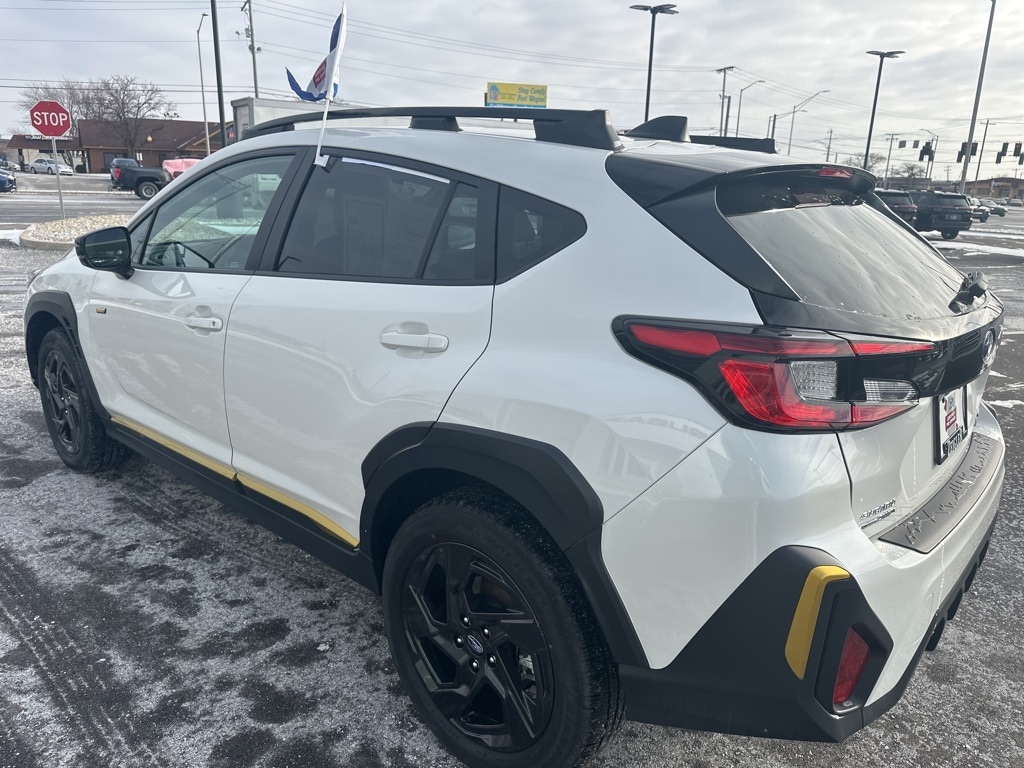 2025 SUBARU CROSSTREK - Image 4