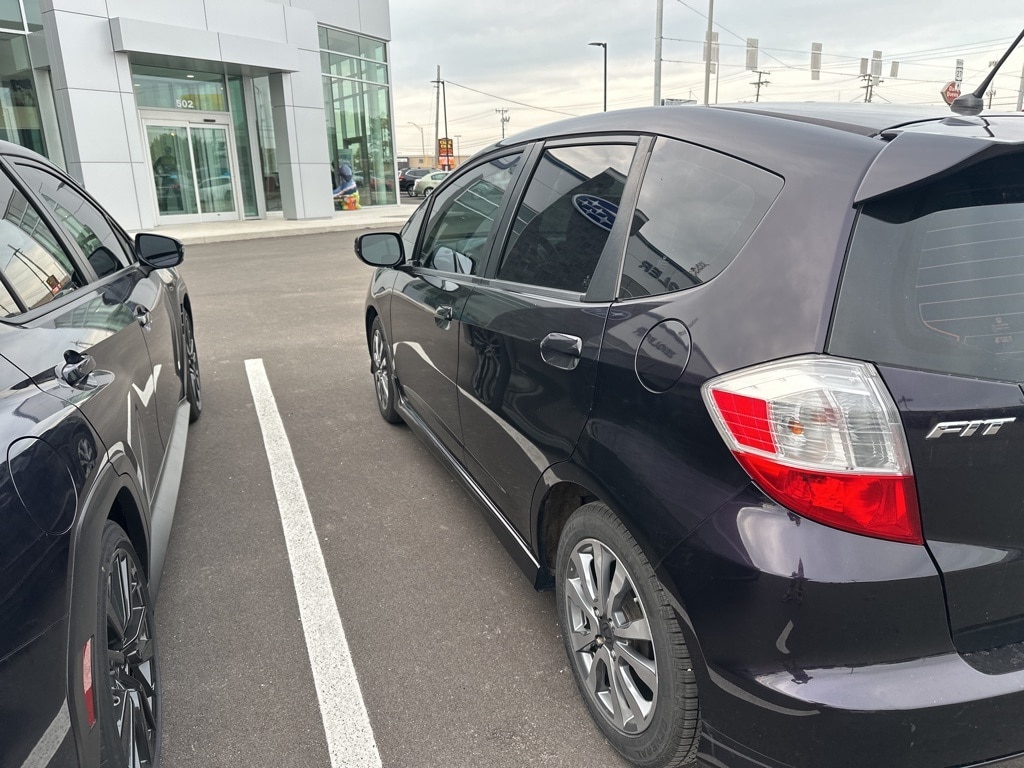 2013 Honda Fit Sport photo 4