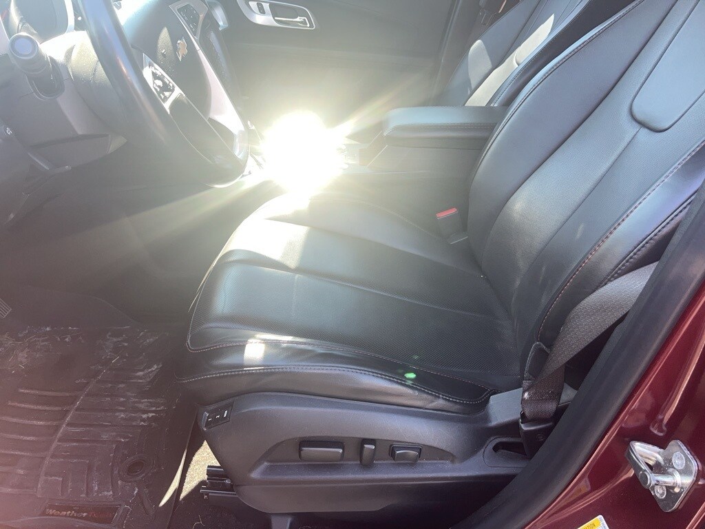 2016 Chevrolet Equinox LTZ photo 4