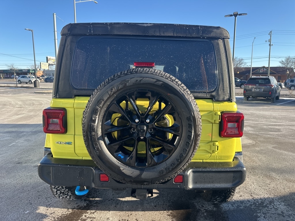 2022 JEEP WRANGLER - Image 5