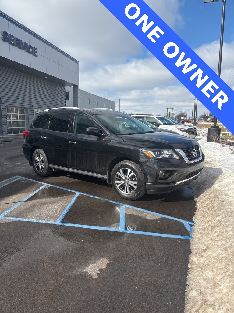 2018 NISSAN PATHFINDER - Image 1