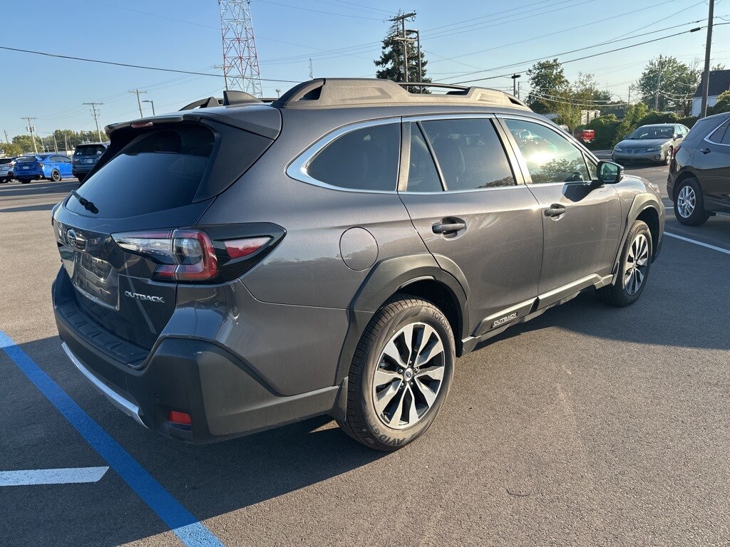 2025 Subaru Outback Limited photo 3