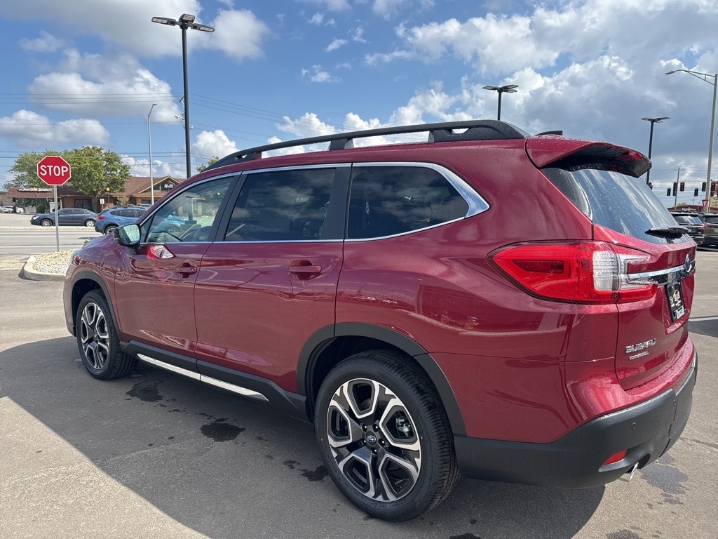 New 2025 Subaru Ascent Limited 7-Passenger SUV
