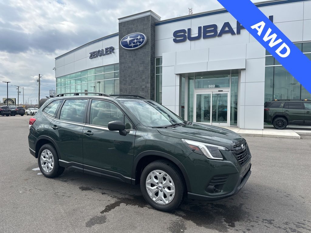2023 Subaru Forester Base