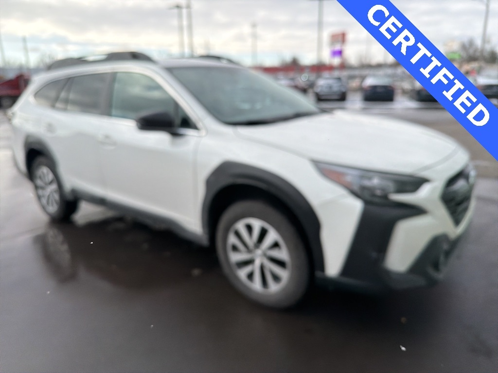 2023 Subaru Outback Premium's photo