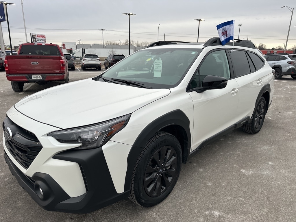 2025 SUBARU OUTBACK - Image 3