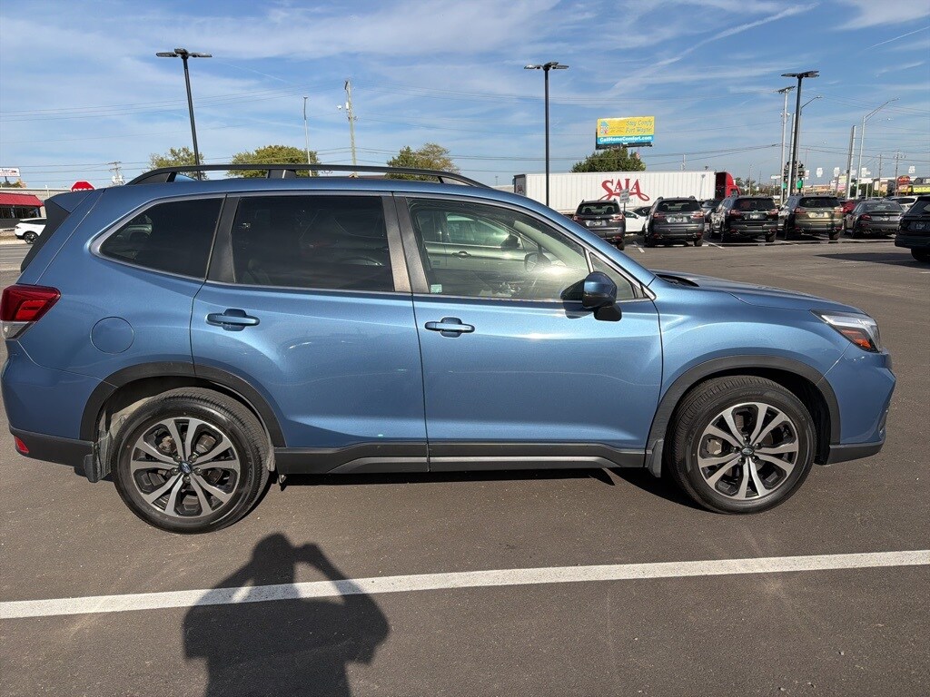 2021 Subaru Forester Limited photo 2