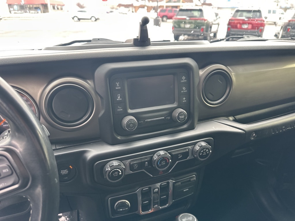 2020 JEEP WRANGLER - Image 15