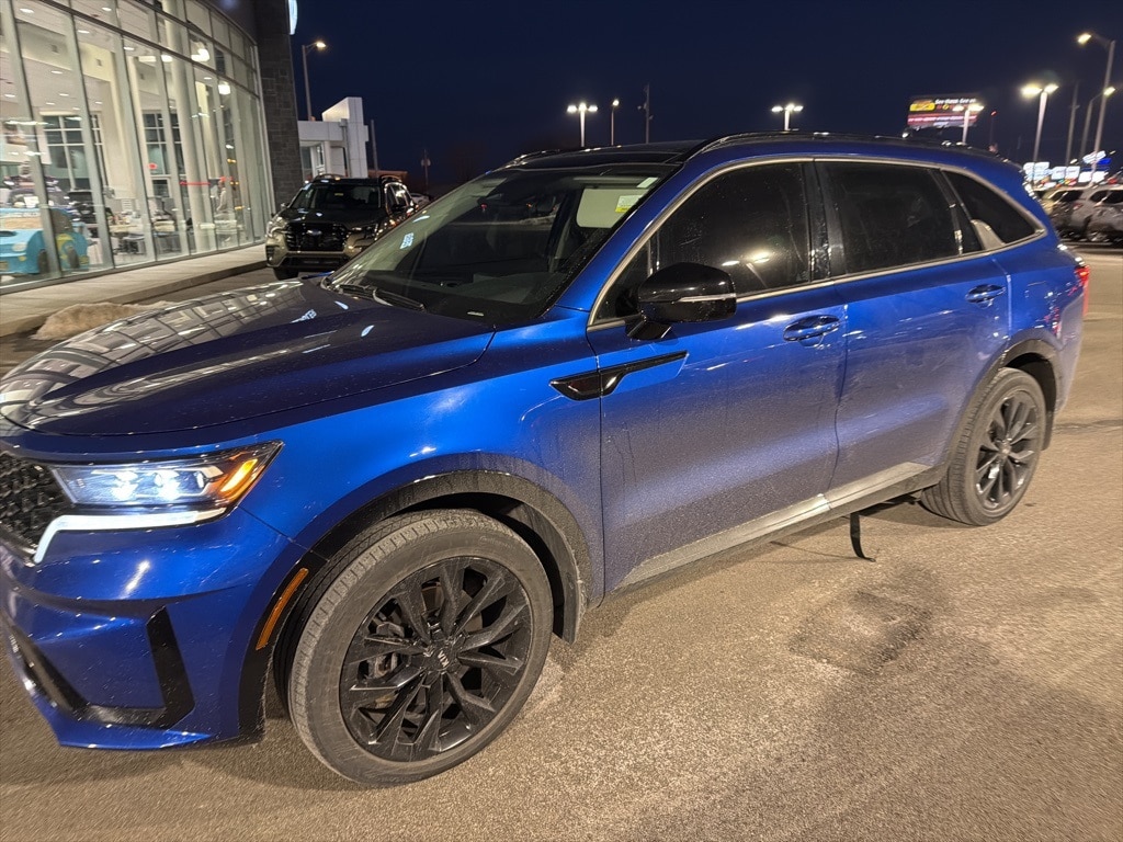 2021 KIA SORENTO - Image 4