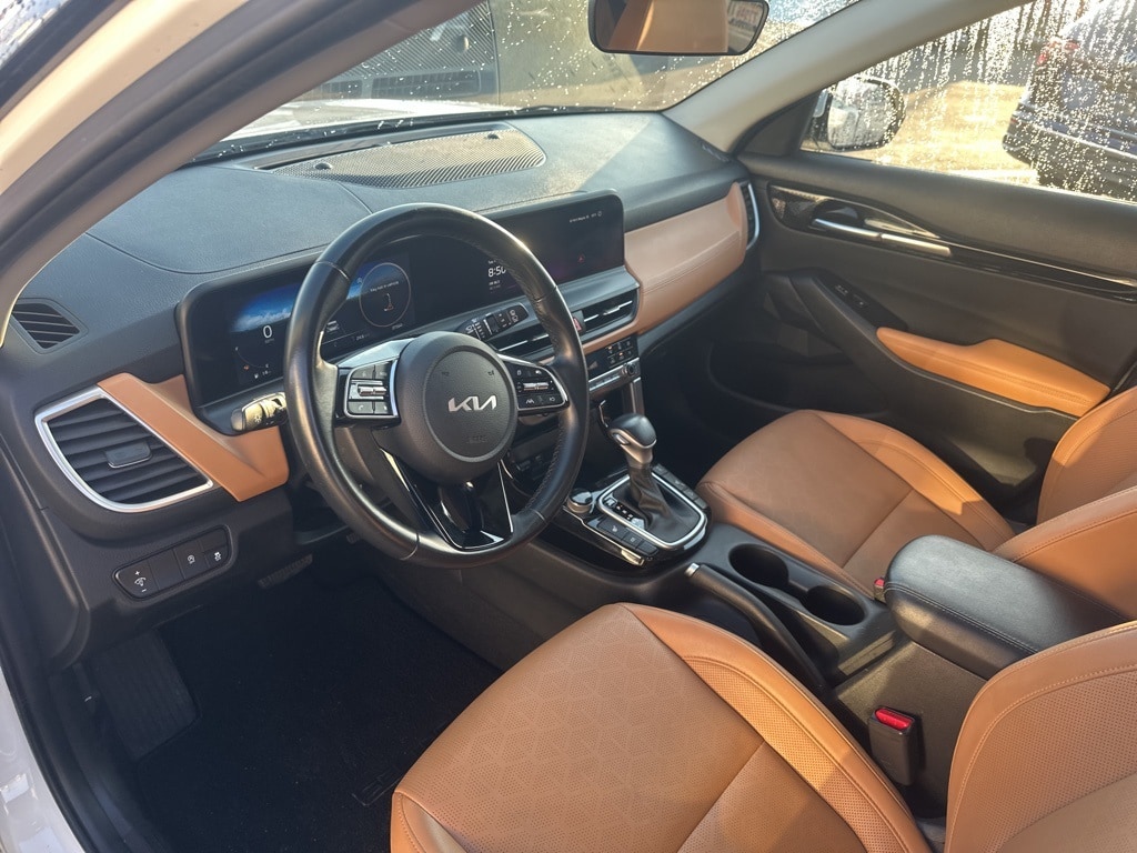 2024 KIA SELTOS - Image 14