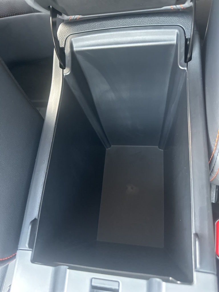 2025 SUBARU CROSSTREK - Image 17