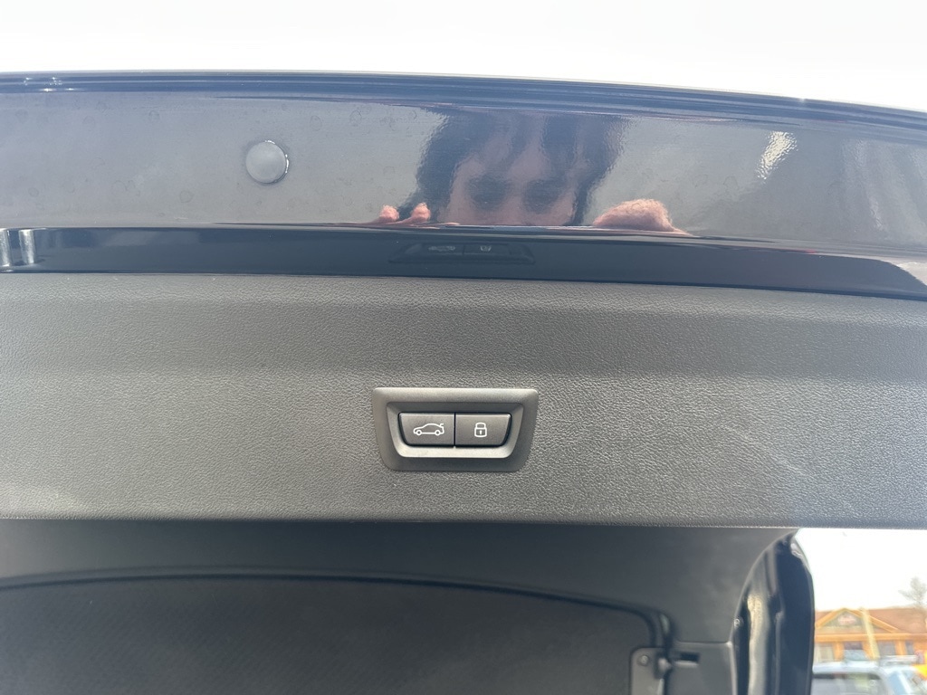 2024 BMW X4 - Image 32